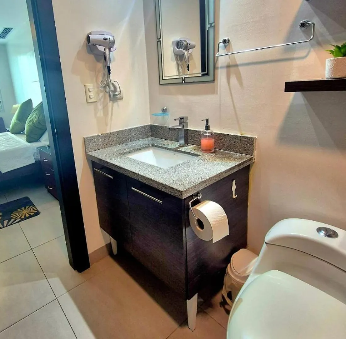 Dpto Cerca De Aeropuerto Con Piscina Y Zona De Trabajo Apartment Guayaquil